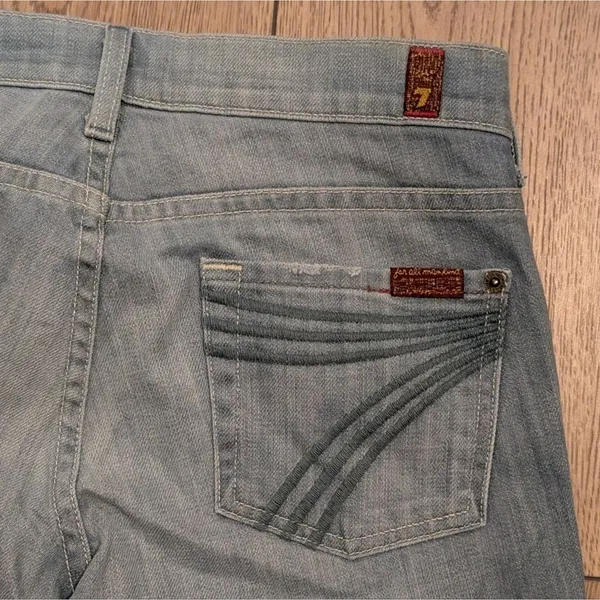 7 For All Mankind Womens 26 Dojo Short Jeans Light Wash Denim‎ Bermuda Made USA - Image 5