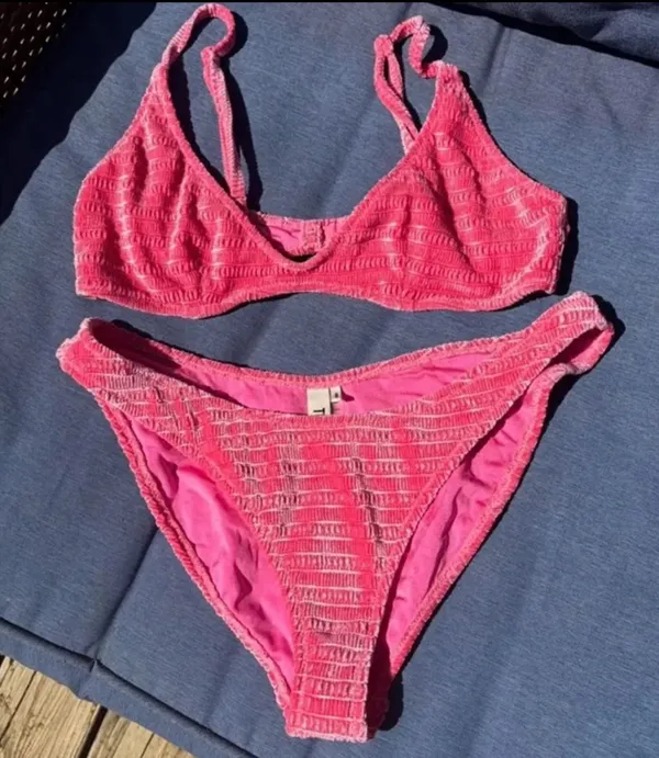Triangl Velvet Bikini - Image 2
