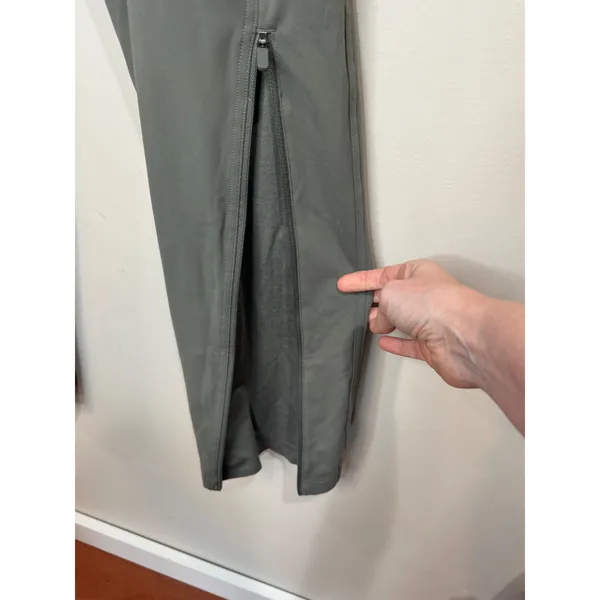 Lululemon Everlux High-Rise Zip-Leg Track‎ Pant Full Length Sz 4 Gray Sage - Image 6