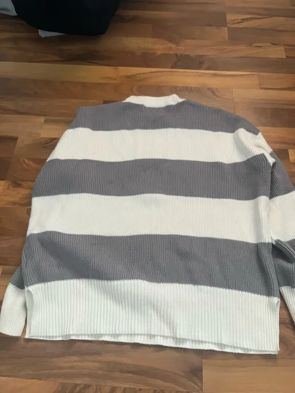 Moon & Maddison Striped sweater oversized - Image 3