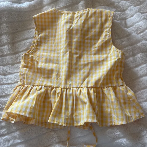 Shein Gingham Set Top & Shorts - Image 2