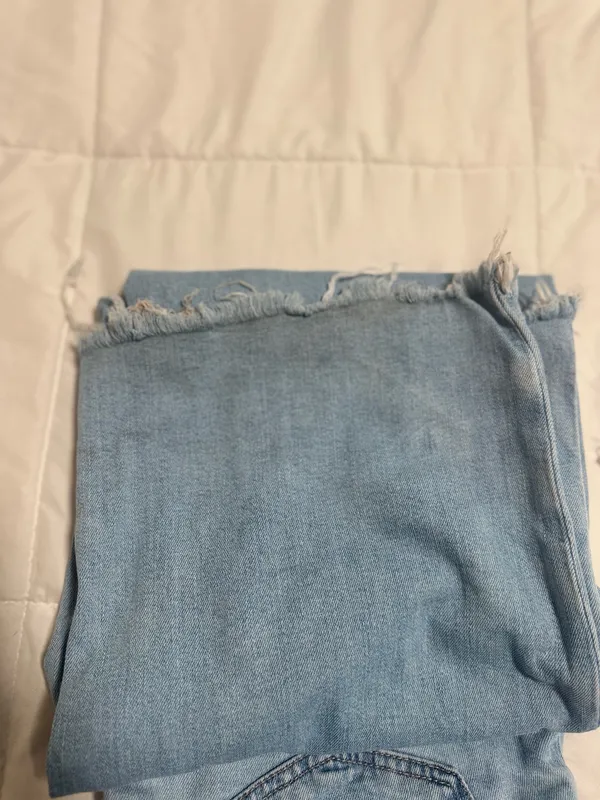 American Eagle Jeans - Image 6