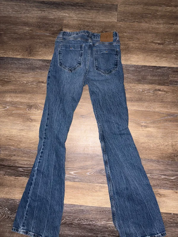 ZARA Jeans - Image 3
