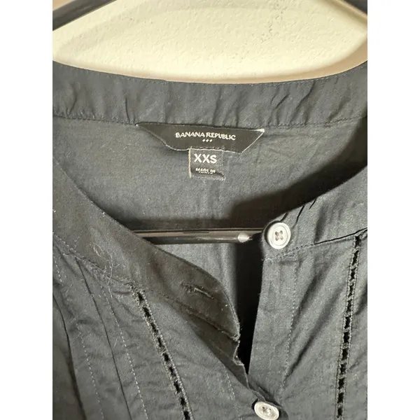 Banana‎ Republic Black Pleated Voile Blouse Short Puff Sleeve XXS Pintuck Cotton - Image 3
