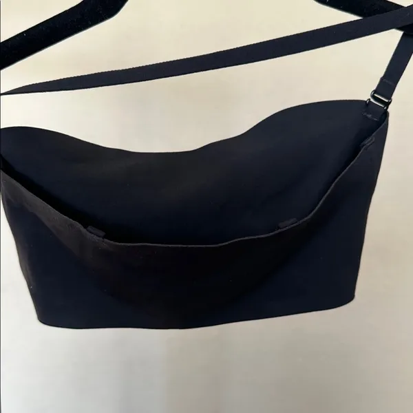 SKIMS NAKED BANDEAU‎ BRA IN ONYX NWT strapless size XXS - Image 14