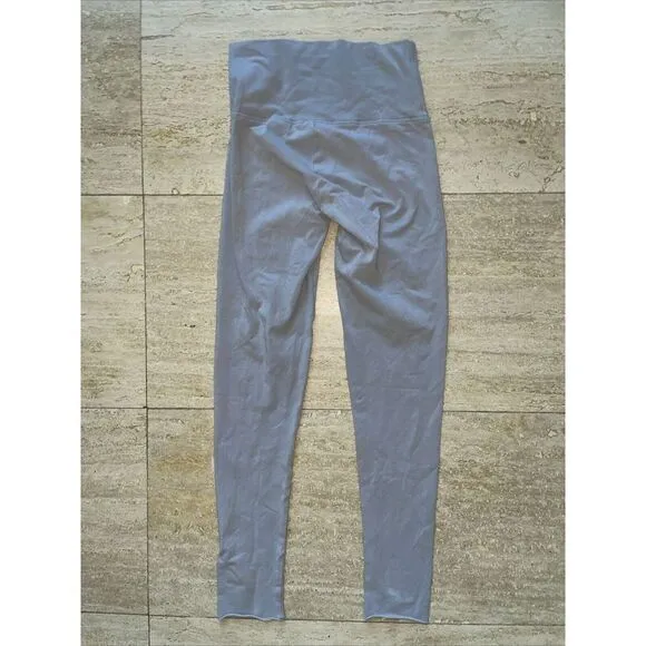 Aritzia TNA Grey‎ Leggings Size XS Style CSJ3-60119-19 - Image 4