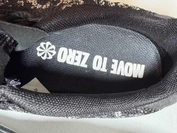 Nike Air Zoom Pegasus black & white sneakers Size US 8.5 - Image 8