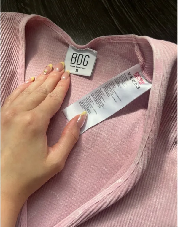 BDG Urban Outfitters - Image 5