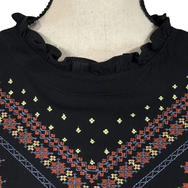 Torrid SZ 2 (2X-Large) Tunic Top Embroidered Ruffled Neck Long Balloon Sleeves - Image 3