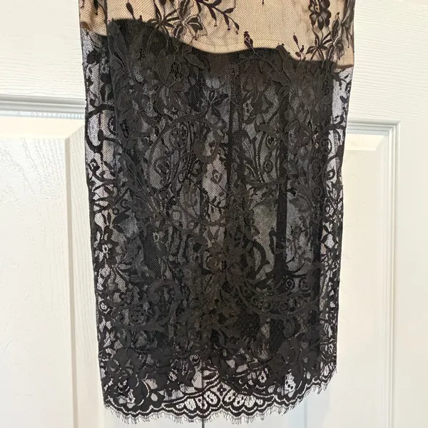 Lulus‎ Total Romance Lace Overlay Bodycon Midi Dress Black Nude Women's Size L - Image 9
