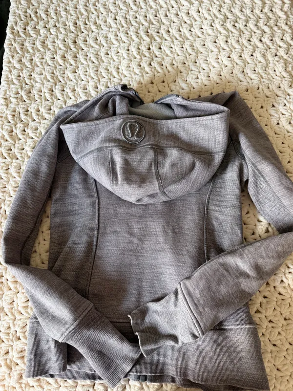 Vintage Lululemon Jacket - Image 2