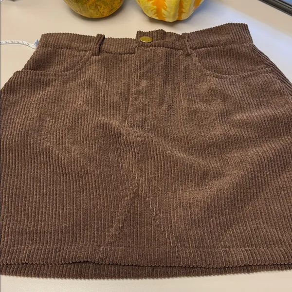 Brown Corduroy Skirt From SHEIN Size Small - Image 5