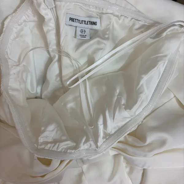 PrettyLittleThing size US 6 White Skort Dress Off Shoulder Structured Short(E12) - Image 11