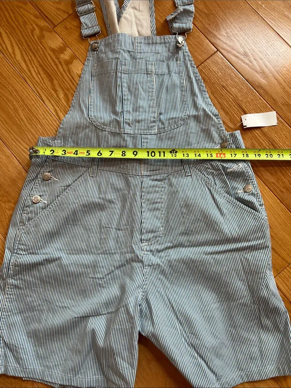 AMI vintage railroad overall Light Blue and White Pinstripe Short Overalls - Image 5