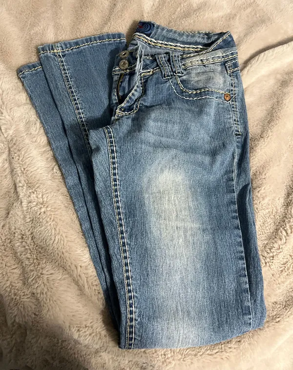 Blue Size 8 - Image 3