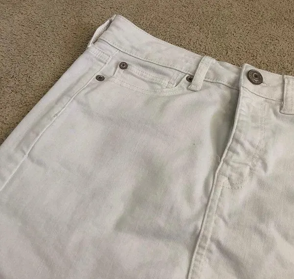 American Eagle white skirt! - Image 2