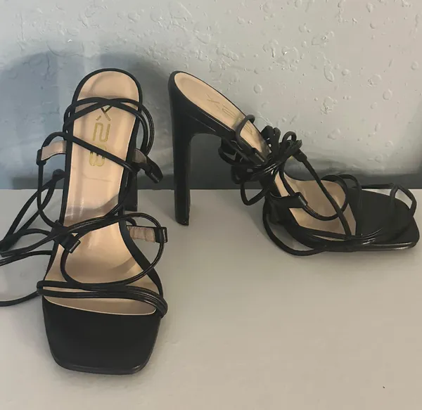 Lace Up Black Heels Size 5.5 - Image 2
