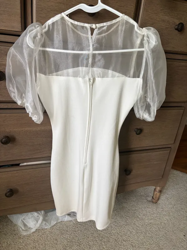White Dress Size 2 - Image 4