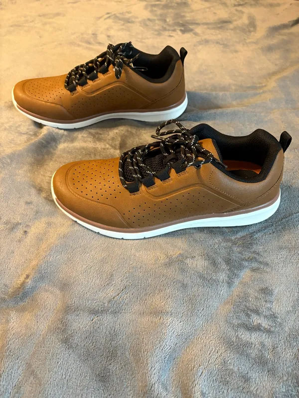 Falls Creek Men's Casual Lace-Up Sneakers in Juno Brown Size 9 - Image 2