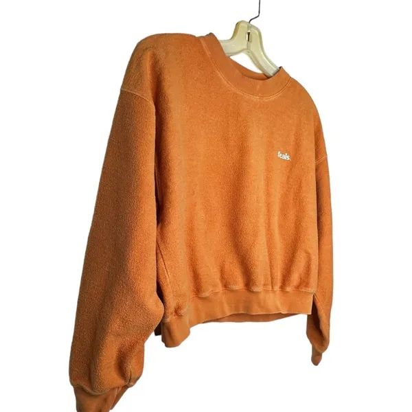 MadHappy "Feals" Cropped Shirt - Image 3