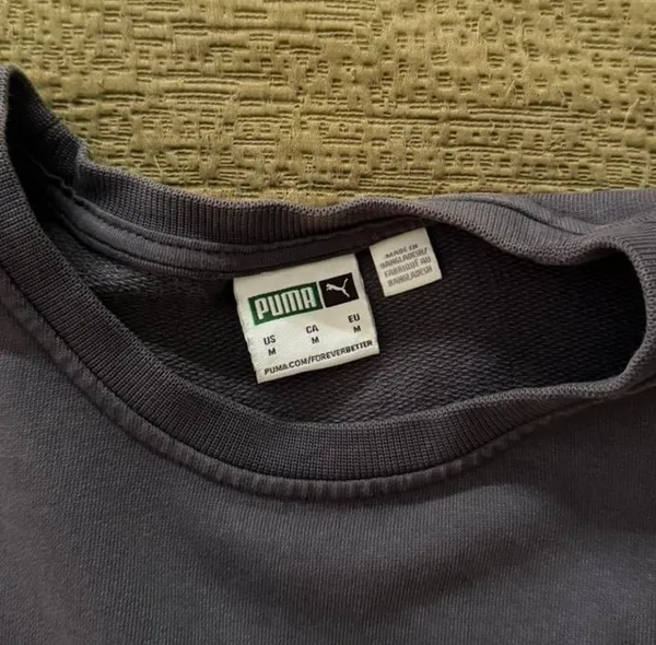Puma dark grey crewneck sweater - Image 2