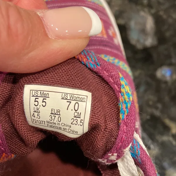 Vans Southwestern Style Sneaker Women’s NWOT - Image 5