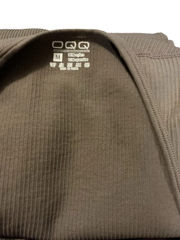 OQQ, this is a seamless ribbed yoga romper (often called a "biker short - Image 3