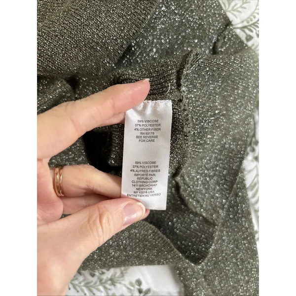House of Harlow 1960 Small Sparkle Long Sleeve Rib‎ Knit Top Silver Green - Image 4