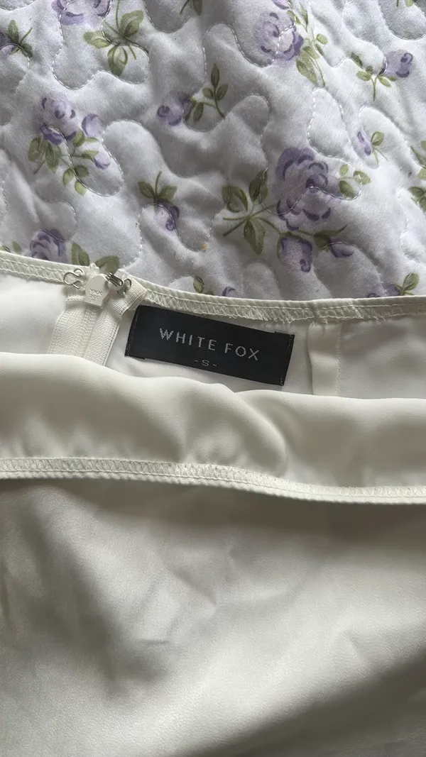 White Fox Skirt Boutique - Image 3
