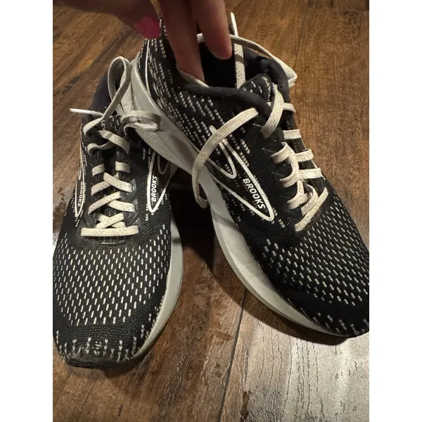 Brooks Womens Levitate GTS 5 Running Shoes Size 7‎ - Image 5