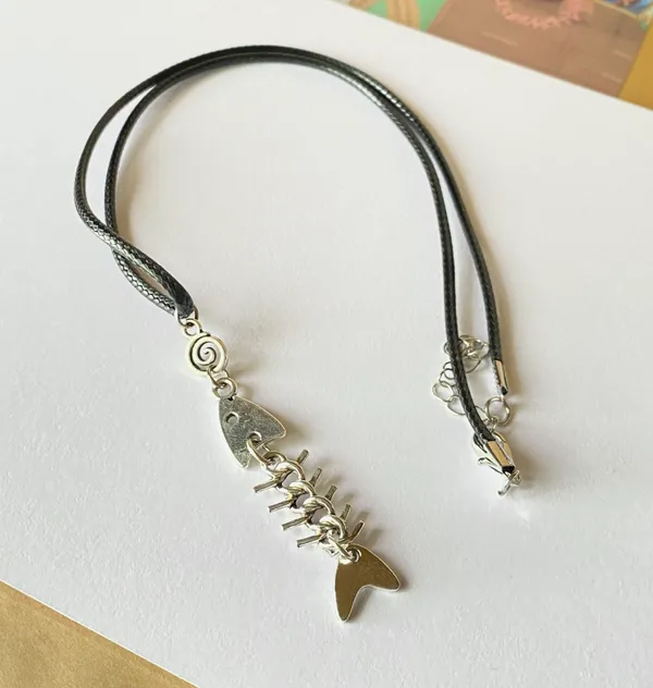 fish bone boho funky simple necklace🌀🐟💙 - Image 4