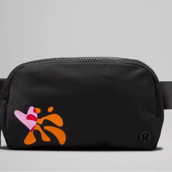 NWT PRIDE lululemon athletica 1L‎ everywhere belt bag limited colorway edition - Image 2