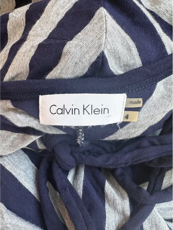 Calvin Klein Women's Navy and Gray Striped Maxi Dress with Tie Waist Size 4 - Image 4