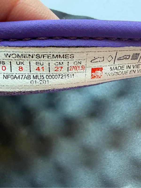 The North Face Women's Purple and Black Women's Flip Flops sz 10 - Image 4