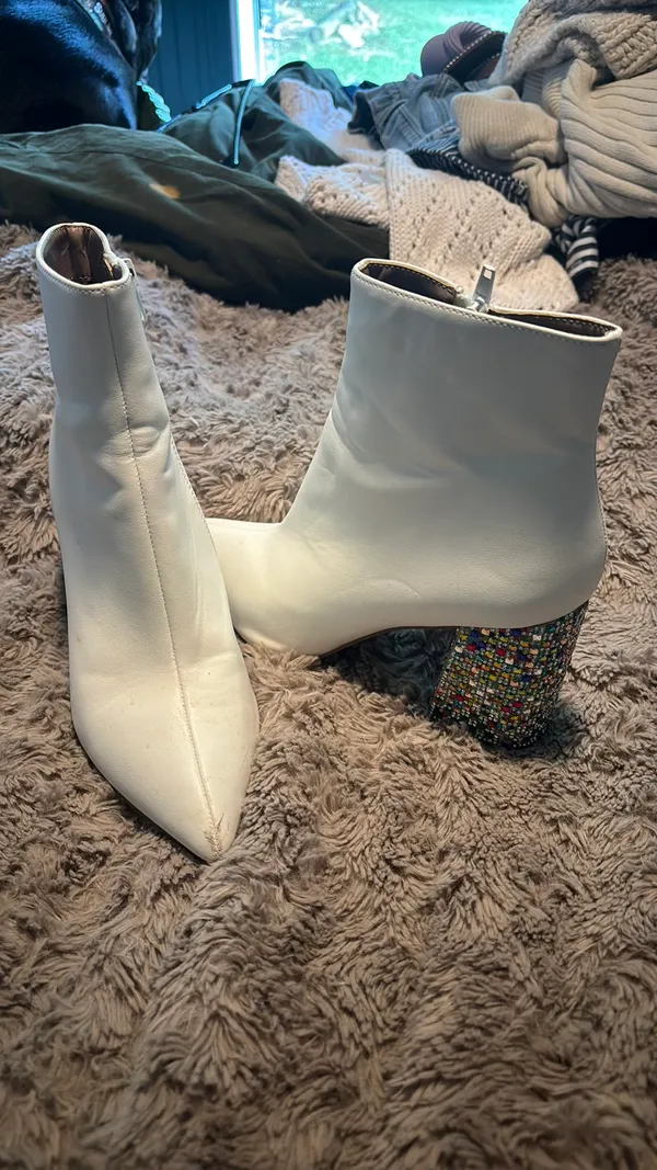 Betsey Johnson Boots Rhinestone Ankle - Image 2