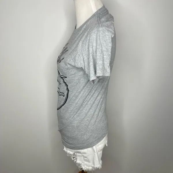 5/$25💜 Tultex- Grey Graphic T-Shirt - Image 2