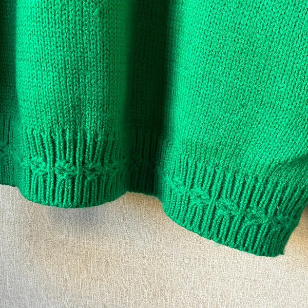 FINAL MARKDOWN Green Sweater Size undefined - Image 10