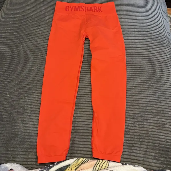 Gymshark Fit Seamless Mid Rise Activewear Leggings Red/Orange Size Medium - Image 8