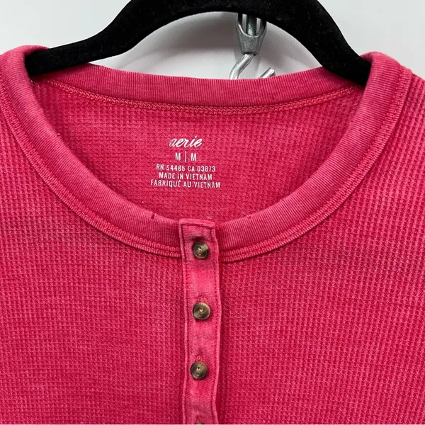 Aerie Henley thermal women’s M red waffle knit distressed neckline long sleeve - Image 14