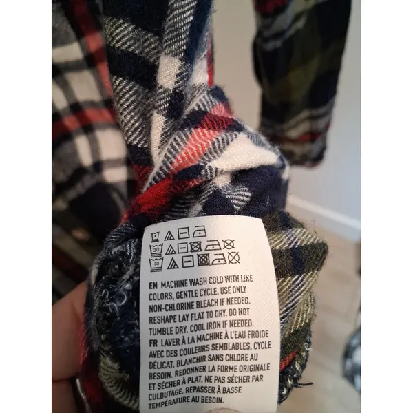 American Eagle Ahh-Mazingly Soft Flannel Button Up Shirt Women's Medium Plaid - Image 12