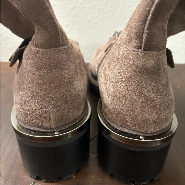 Vince Camuto Keshilla Boots Women's 7.5 Mid Calf Brown Suede Chain Trim Lug Sole - Image 12