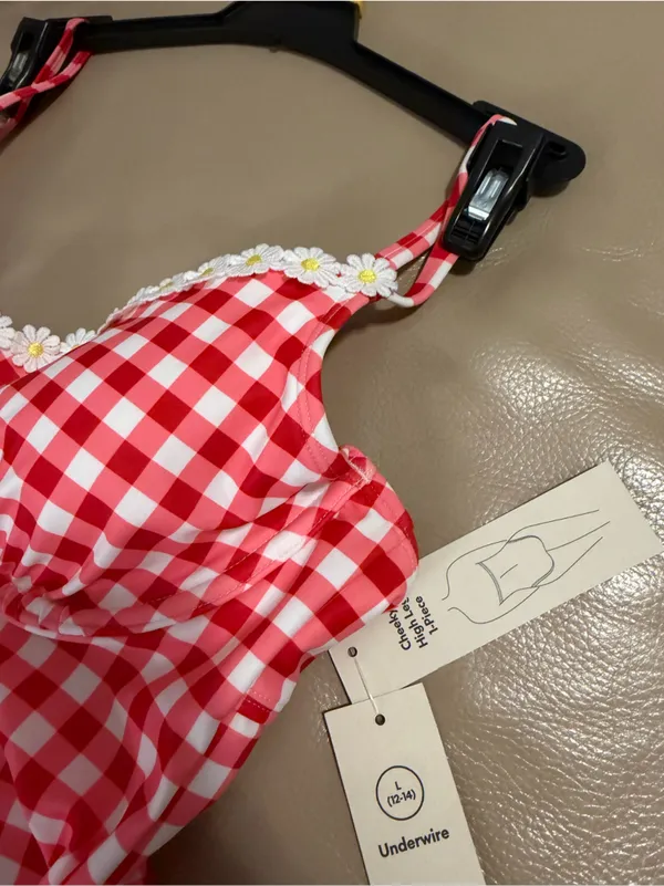 Red Gingham One - Image 6