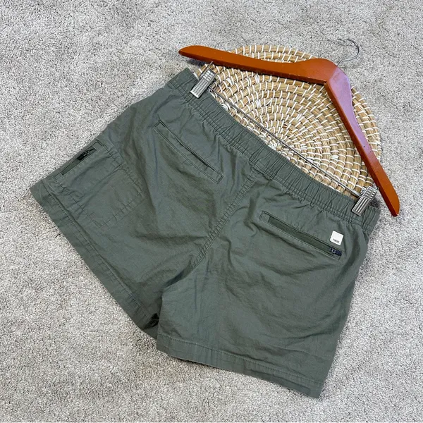 Vuori Women's Ripstop Climber Shorts 3" Mid Rise Outdoor in Green Size L - Image 6
