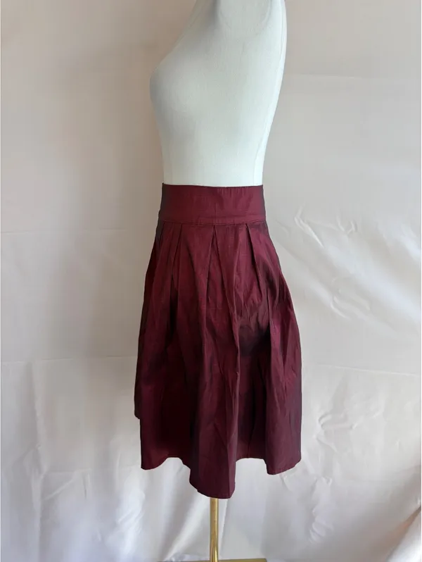 Rock Steady Burgundy Pleated Midi Skirt Size Large - Image 3
