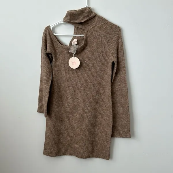 Camila Coelho Emelia in Beige Wool Blend Mini Sweater Dress Size: S - Image 2