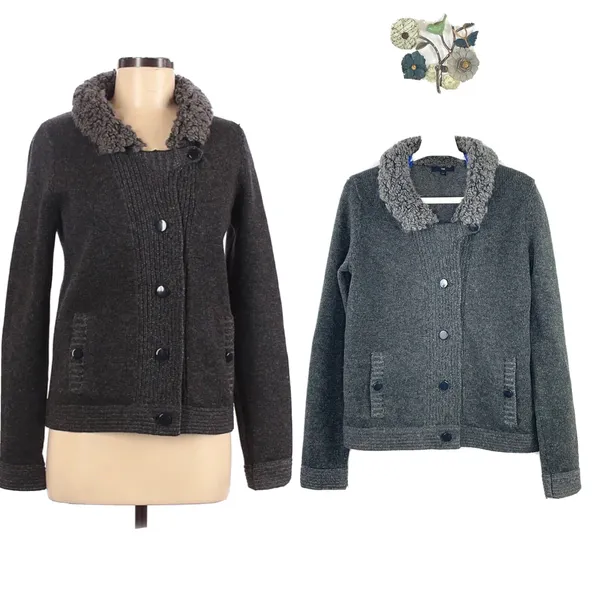 GAP 100% Wool Faux Shearling Collar Button Front Cardigan Gray Size Medium - Image 2