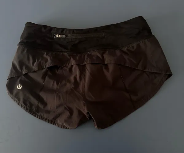 Lululemon Black Shorts 2.5" Speed Up 2 - Image 2