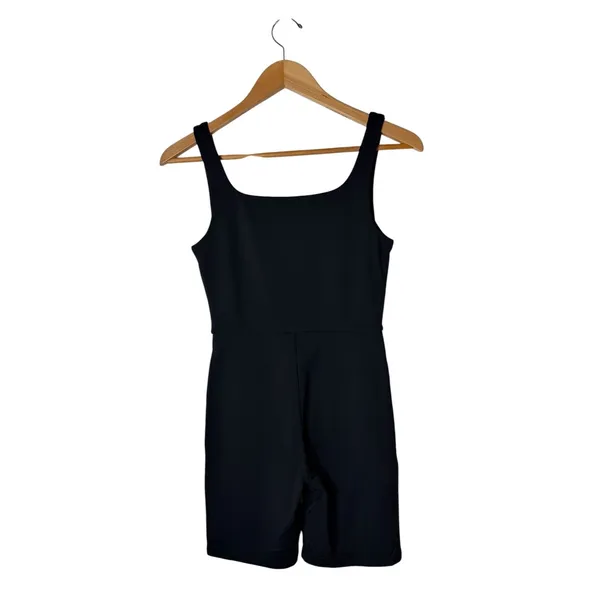 Aritzia Babaton Square Neck Biker Short Romper Women Medium Black Bodysuit - Image 6