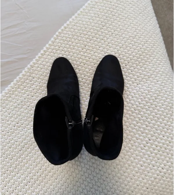 Unisa Black Suede Block Heel Ankle Boots size 8 - Image 3