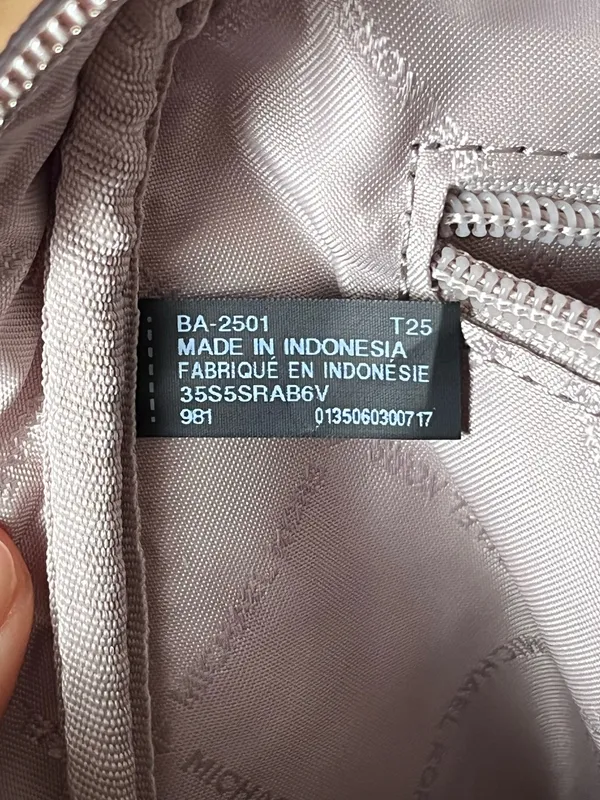 Michael Kors Backpack - Image 13